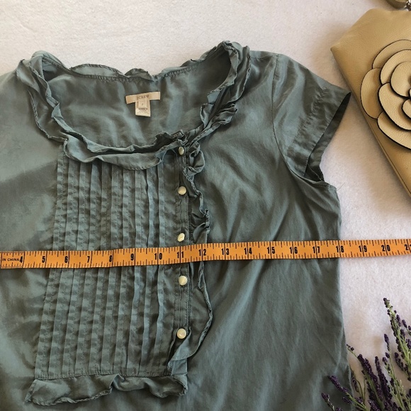 ✨J. Crew Ruffled Bib Top✨ - Picture 8 of 8